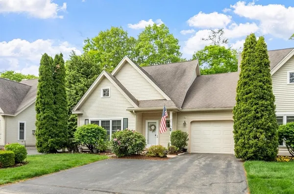$589,900 | 135 Beach Road, Unit E1, Salisbury, MA 01952