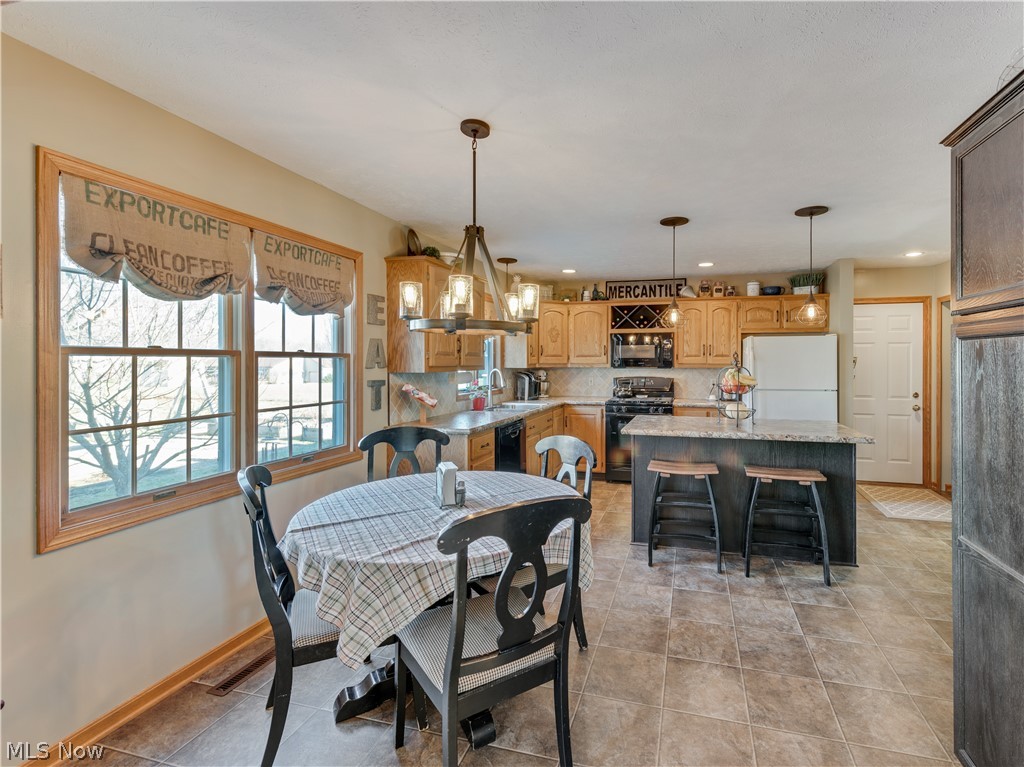1175 Eastern Road Rittman, OH 44270 - Photo 10 of 30