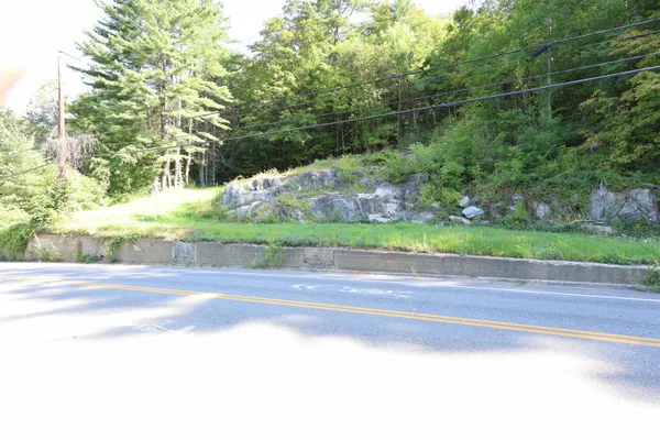 $75,000 | 1015 Maple Street, Hartford, VT 05001