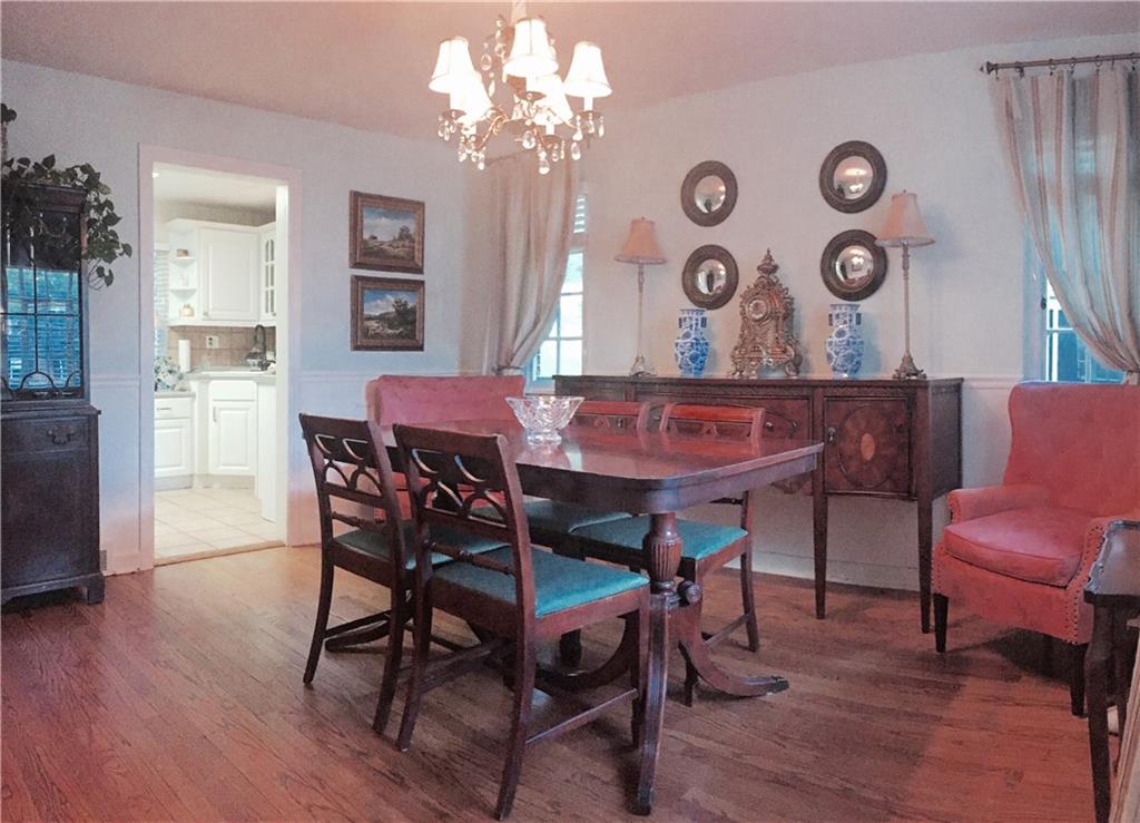 2363 Collins Road Blackridge, PA 15235 - Photo 8 of 25 Dining Room