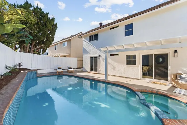 $1,199,000 | 11135 Socorro Street, San Diego, CA 92129