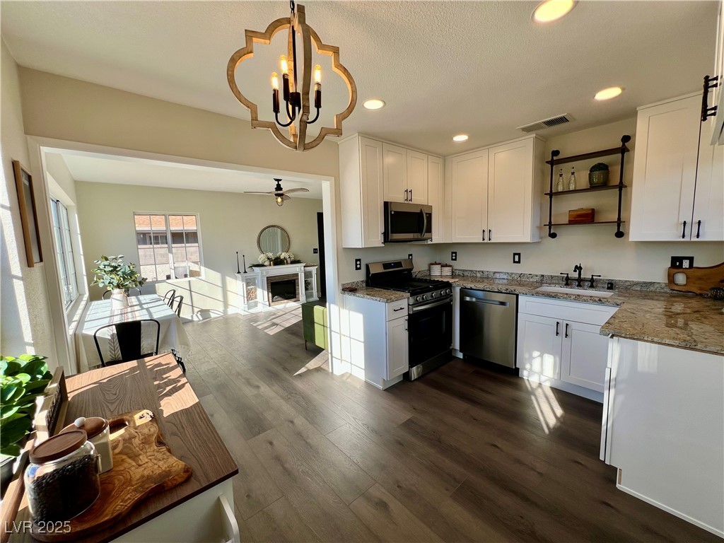 124 Fir Street Henderson, NV 89015 - Photo 1 of 19