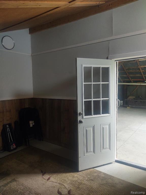 6268 Hazard Road Fenton, MI 48430 - Photo 14 of 51