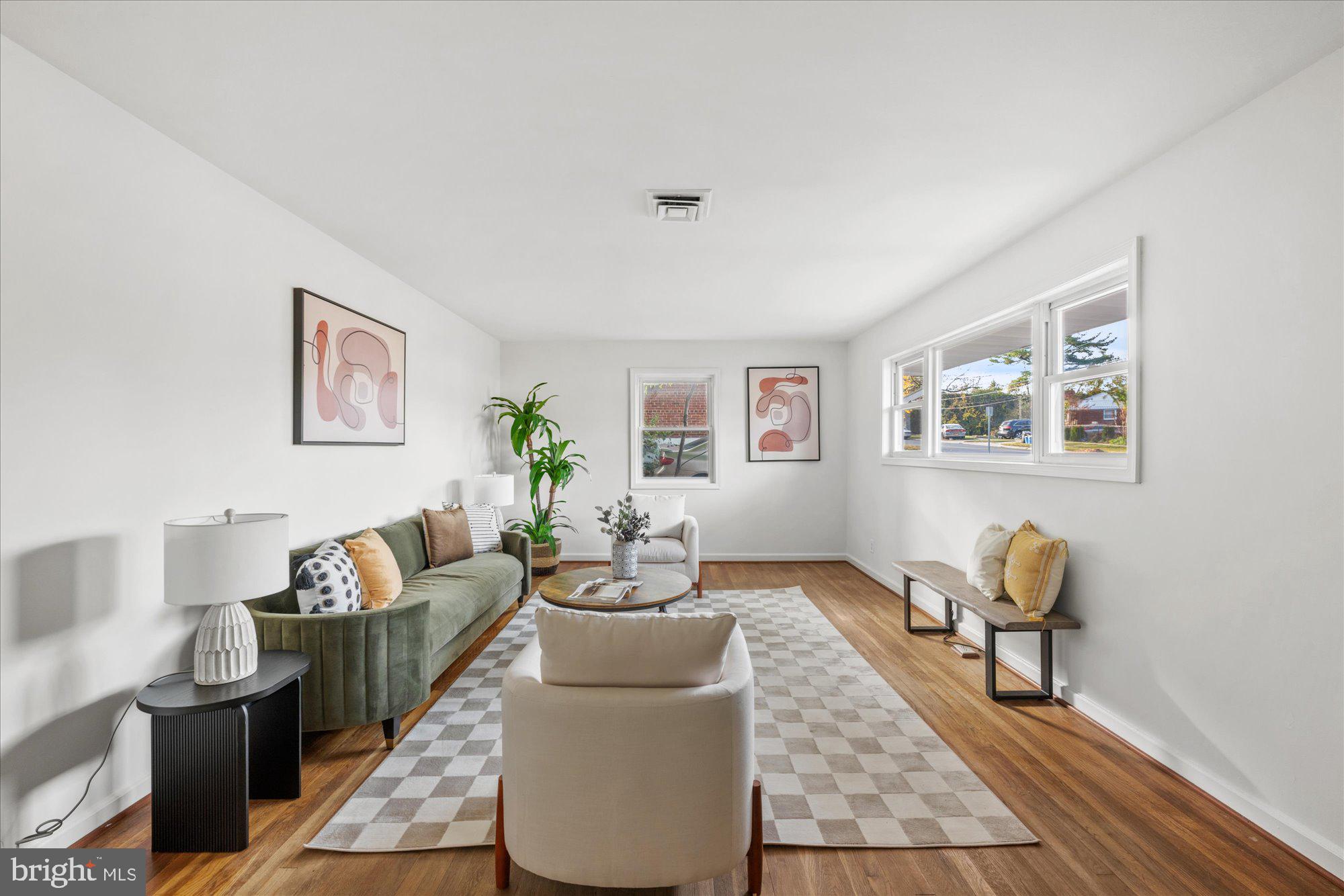 1706 Lansdowne Way Silver Spring, MD 20910 - Photo 4 of 42