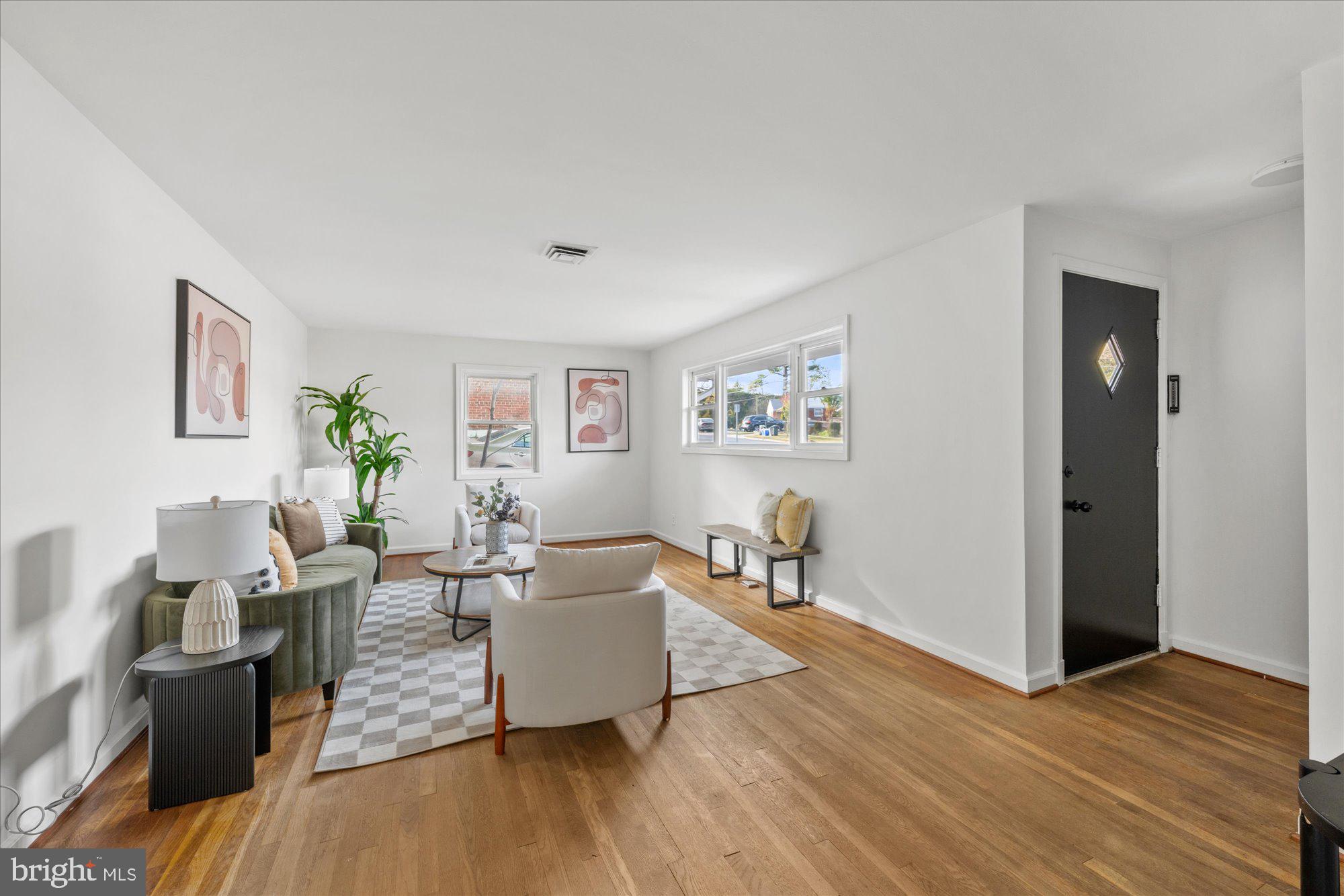 1706 Lansdowne Way Silver Spring, MD 20910 - Photo 6 of 42