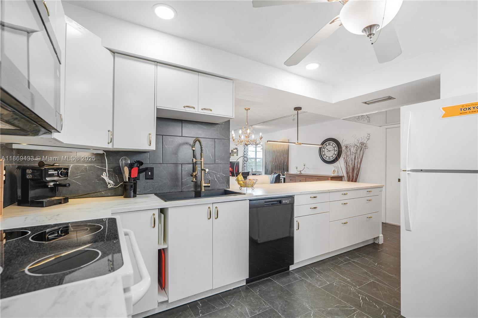 6100 Northwest 2nd Avenue, Unit 423 Boca Raton, FL 33487 - Photo 21 of 43