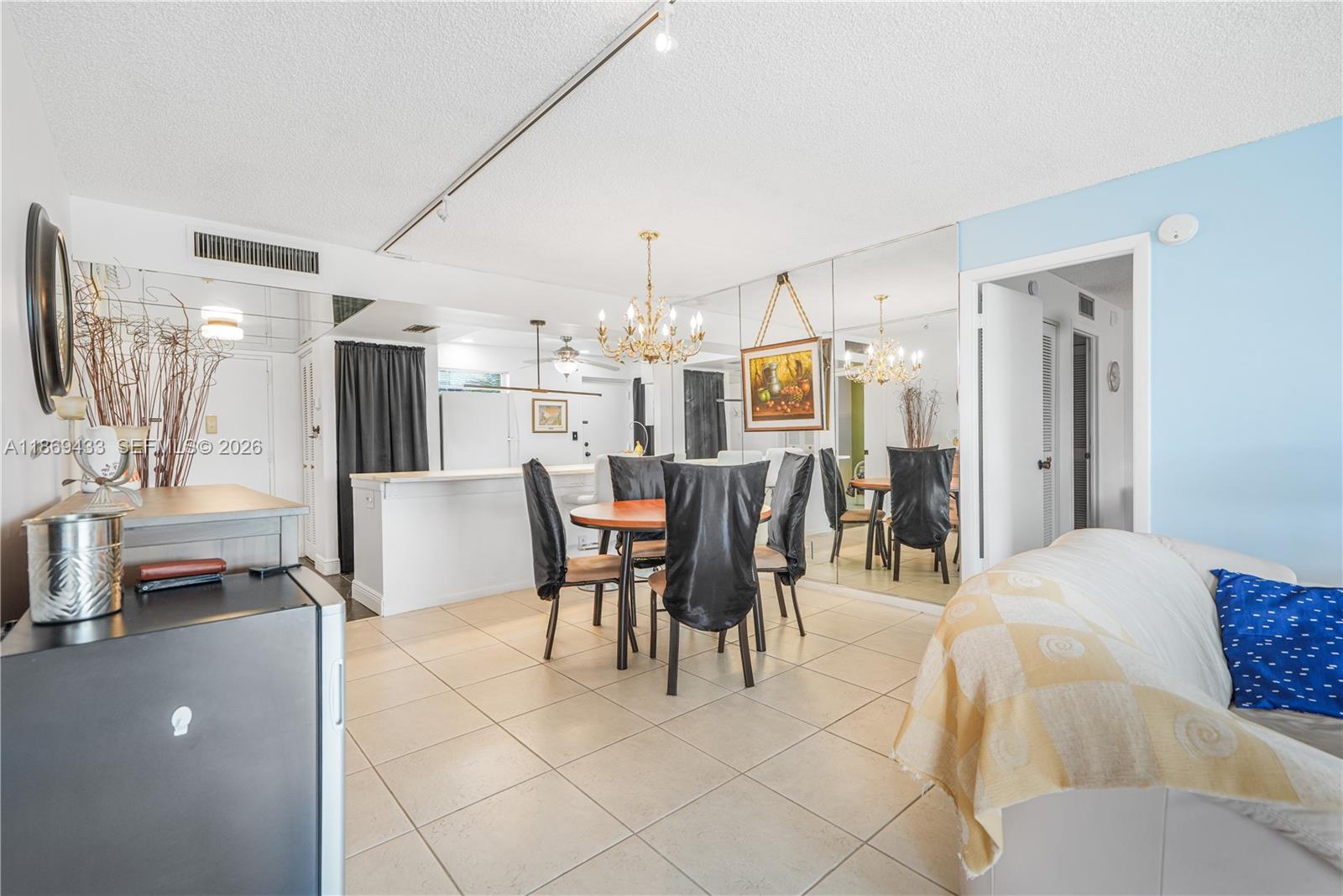 6100 Northwest 2nd Avenue, Unit 423 Boca Raton, FL 33487 - Photo 34 of 45 Open Concept