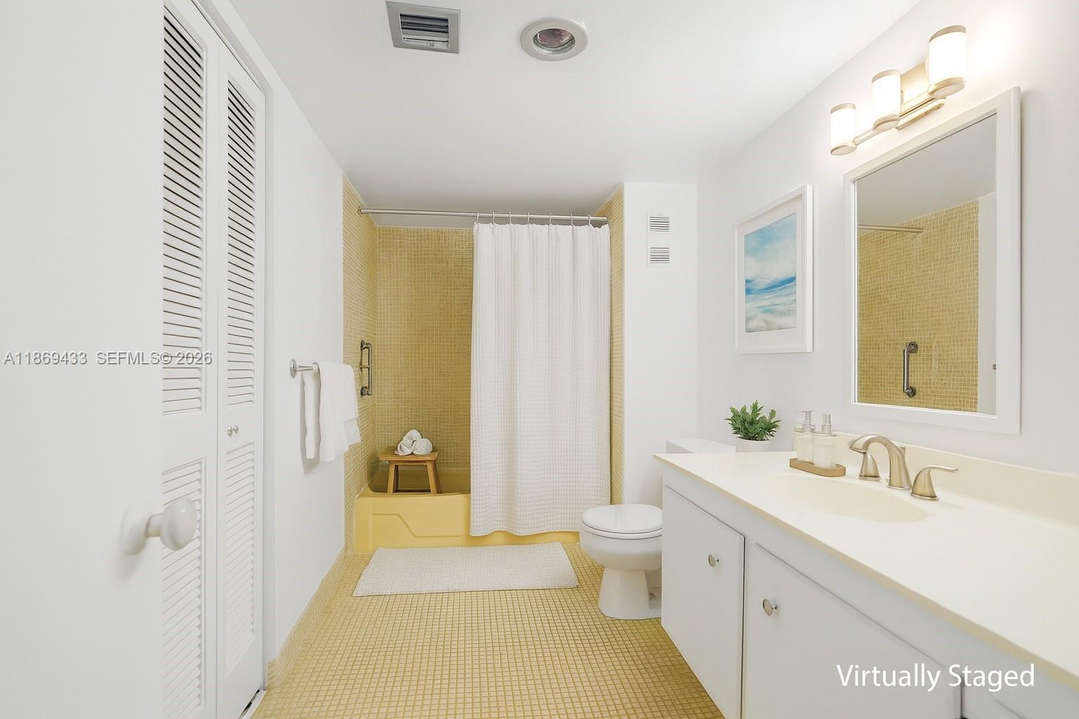 6100 Northwest 2nd Avenue, Unit 423 Boca Raton, FL 33487 - Photo 39 of 45 virtually staged decorations