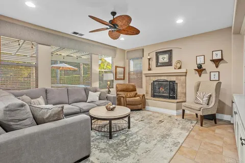 $1,539,000 | 1122 Via Vera Cruz, San Marcos, CA 92078