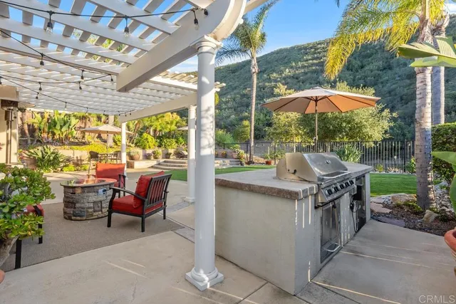 $1,539,000 | 1122 Via Vera Cruz, San Marcos, CA 92078