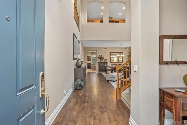 $1,539,000 | 1122 Via Vera Cruz, San Marcos, CA 92078