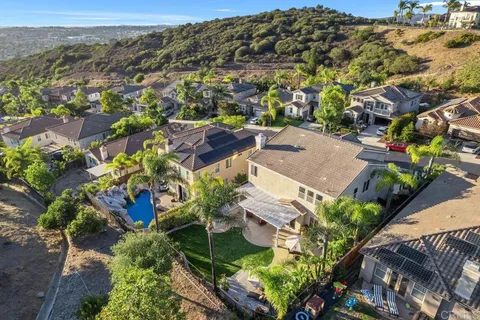 $1,539,000 | 1122 Via Vera Cruz, San Marcos, CA 92078