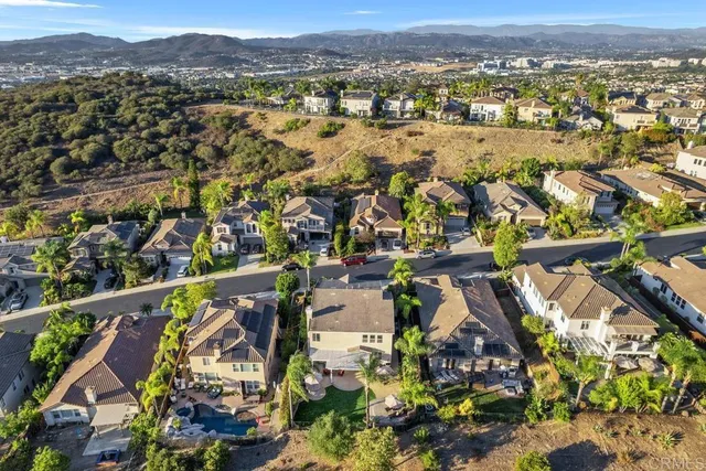 $1,539,000 | 1122 Via Vera Cruz, San Marcos, CA 92078