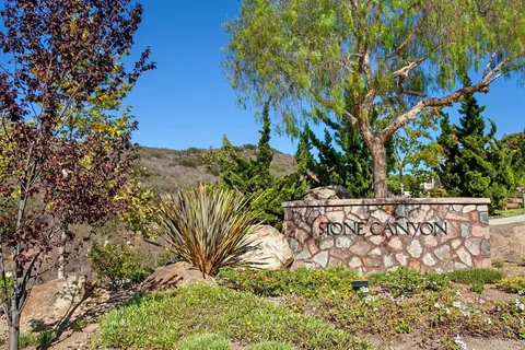 $1,539,000 | 1122 Via Vera Cruz, San Marcos, CA 92078