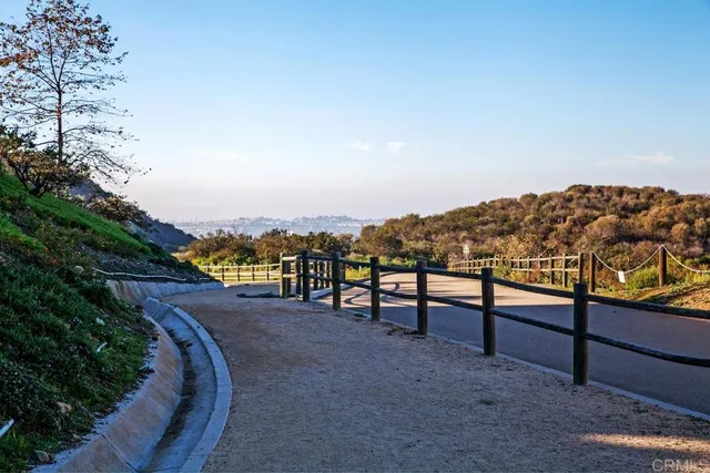 $1,539,000 | 1122 Via Vera Cruz, San Marcos, CA 92078