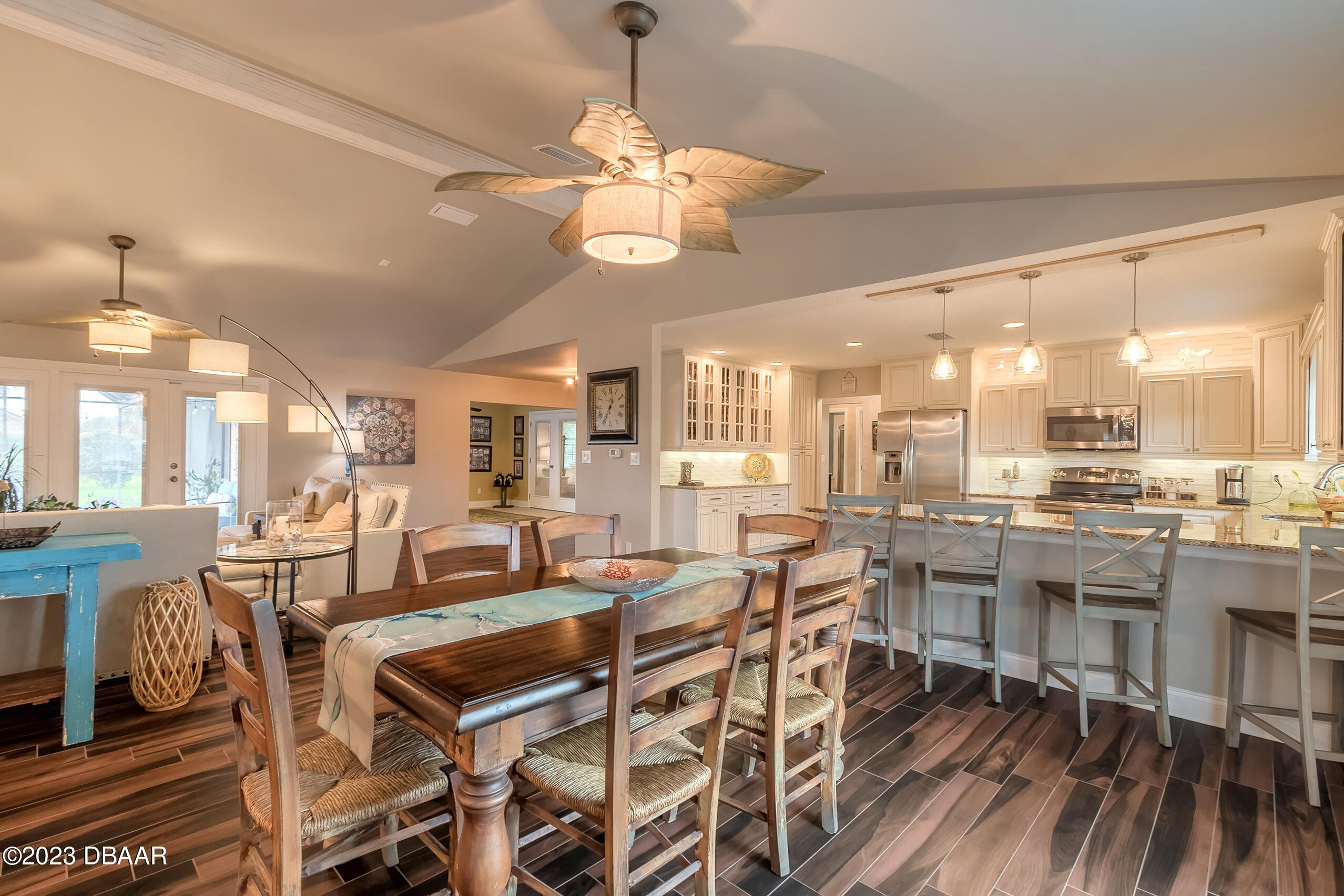 20 Julie Drive Ormond Beach, FL 32176 - Photo 15 of 45 20i-21