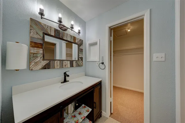 $120,000 | 18800 Egret Bay Boulevard, Unit 201, Webster, TX 77058