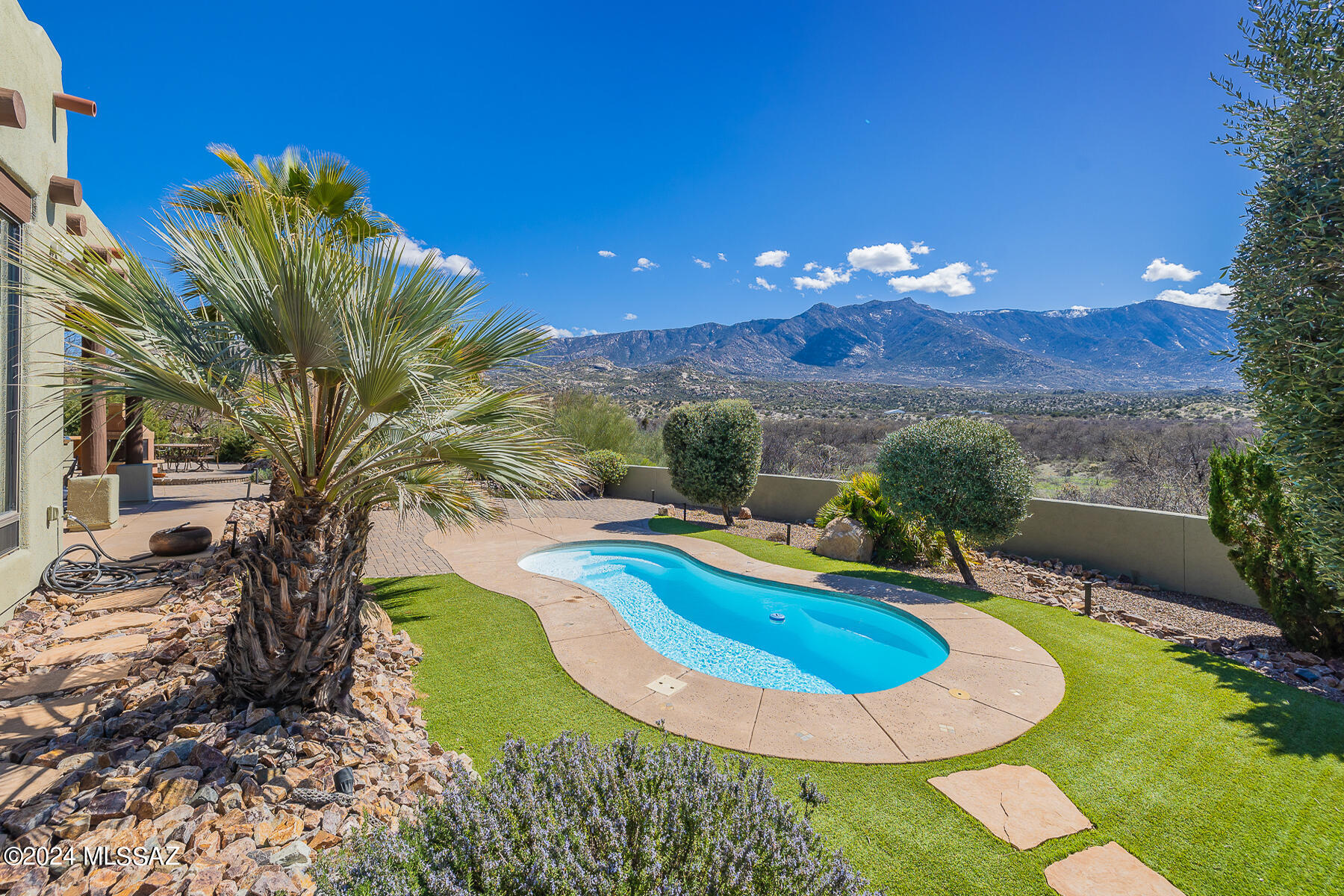 5350 East Edwin Road Tucson, AZ 85739 - Photo 3 of 46 Gallery Image 3