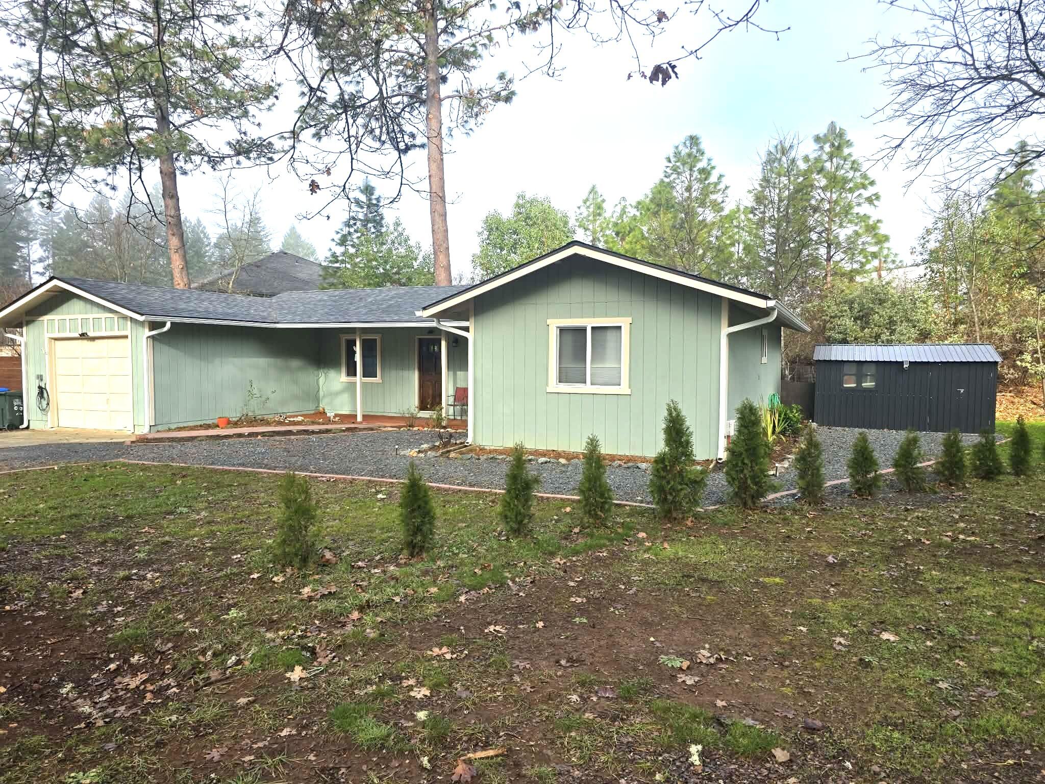 243 Shadowbrook Drive Cave Junction, OR 97523 - Photo 23 of 25 Front