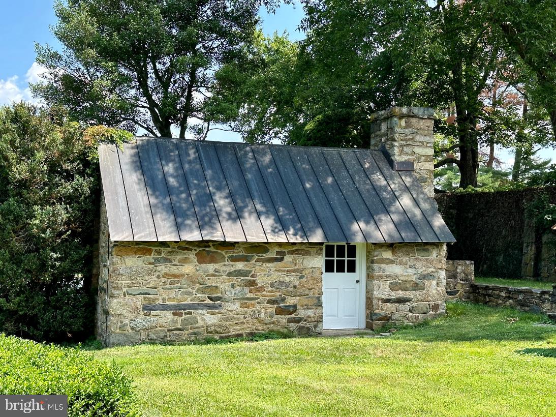 2224 Crenshaw Road Upperville, VA 20184 - Photo 44 of 50 1-rm building believed to have been summer kitchen