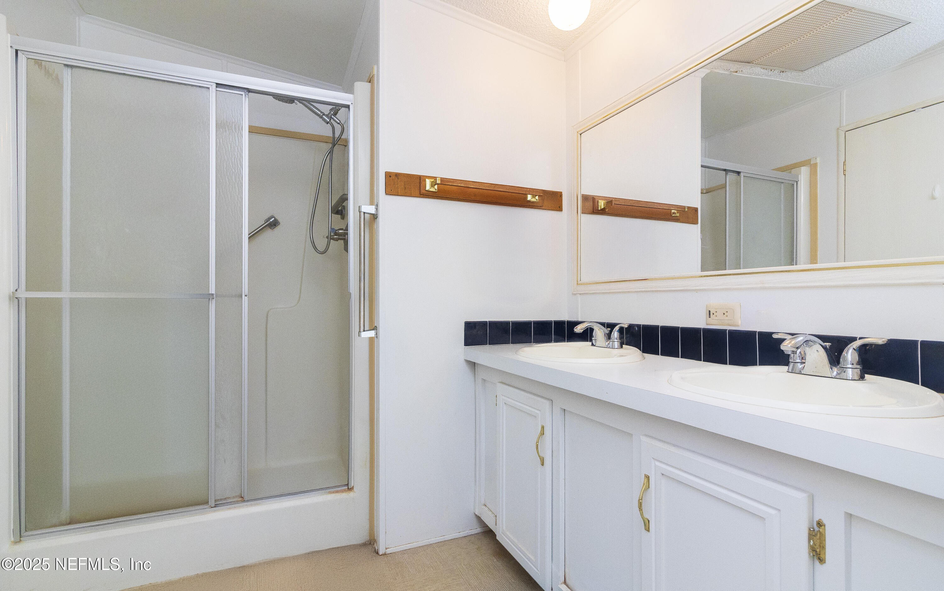 222 Kitty Avenue Interlachen, FL 32148 - Photo 23 of 34 a utility room with dryer and washer