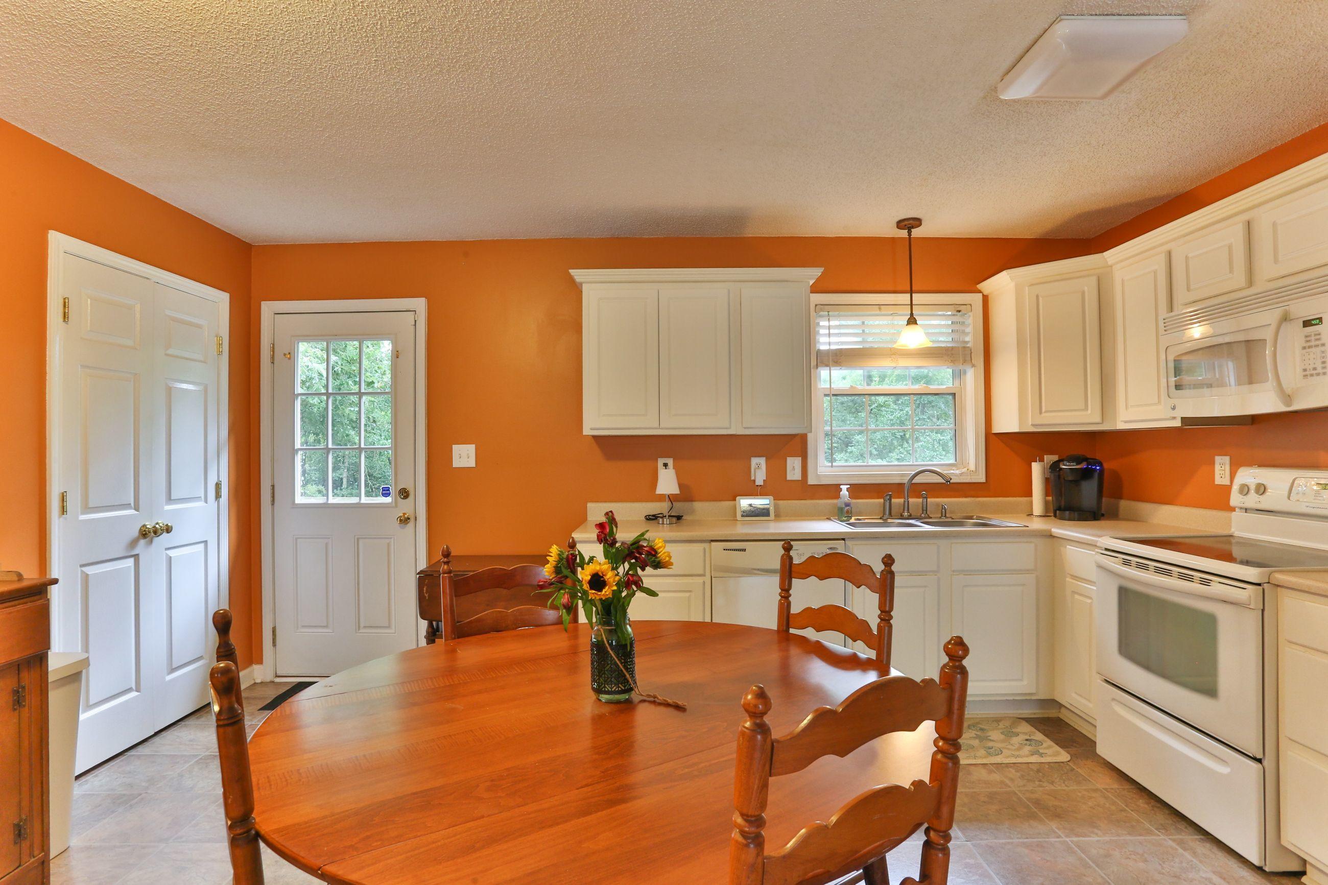 141 Sadie Lane Rockingham, NC 28379 - Photo 10 of 32 4