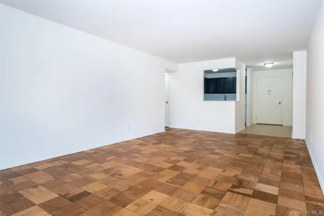 $2,150 | 125 Lake Street, Unit 3C SOUTH, White Plains, NY 10604