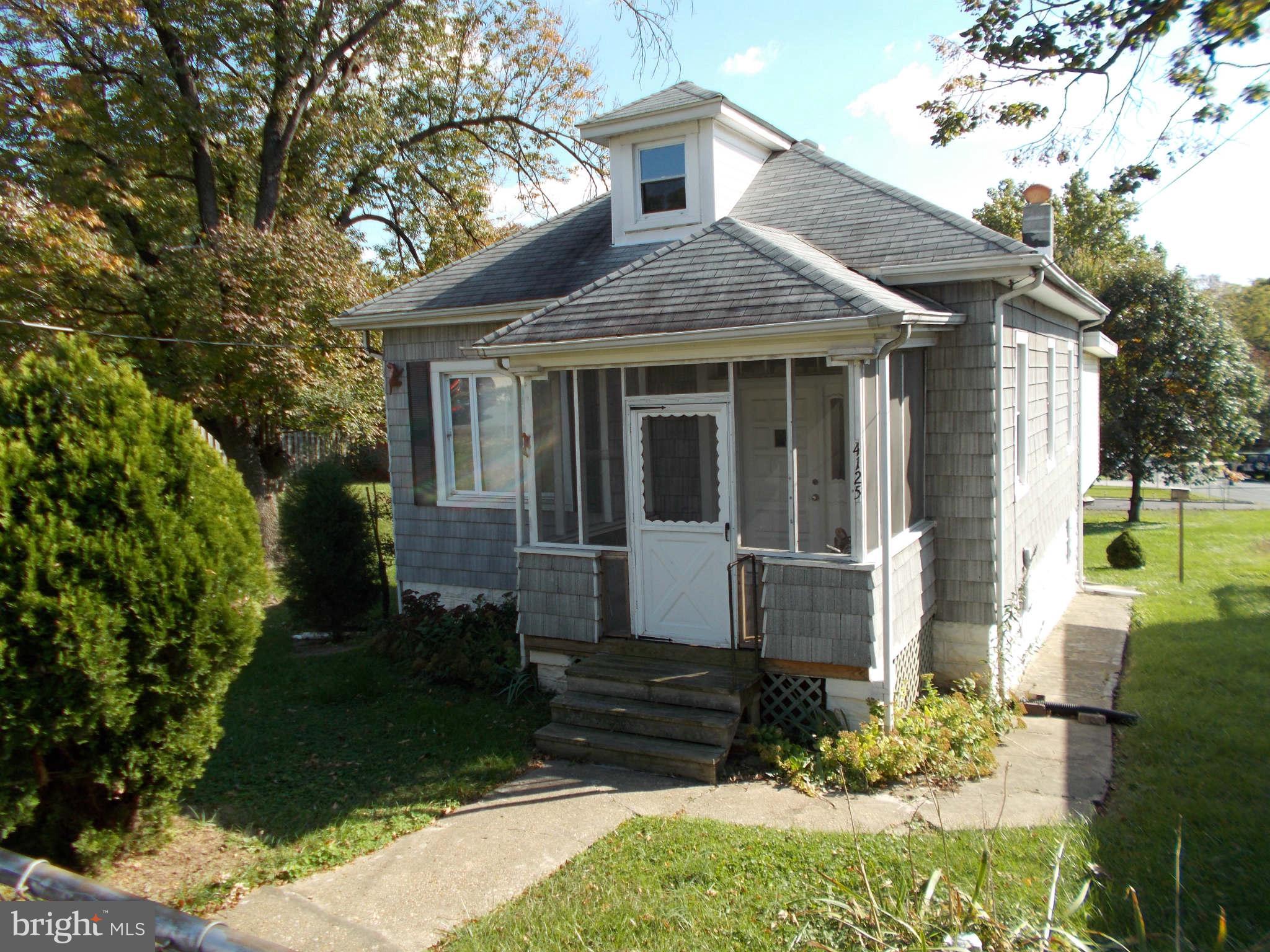 4125 Old Washington Road Baltimore, MD 21227 - Photo 3 of 6 Exterior (Front)