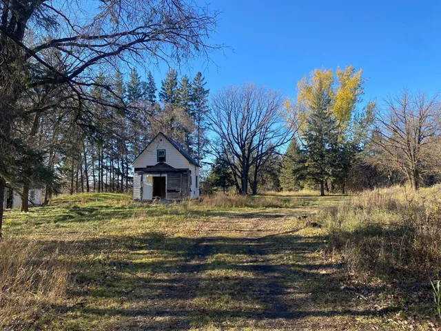 $110,000 | 25913 County Road 129, Roseau, MN 56751