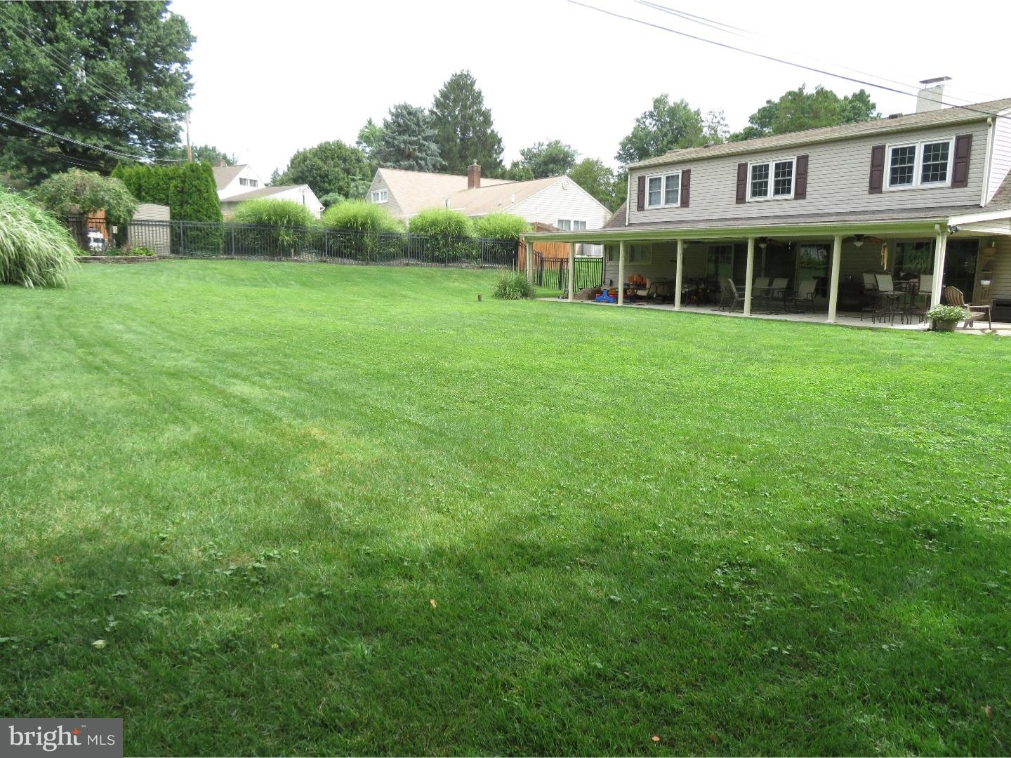 15 Flamehill Road Levittown, PA 19056 - Photo 24 of 25 Back Yard