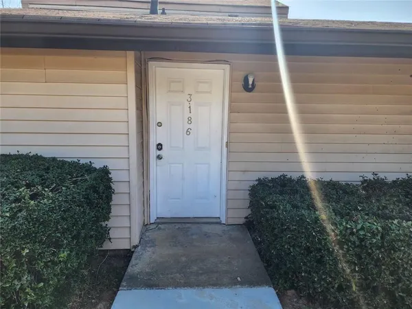 $1,350 | 3186 Quince Tree Lane, Decatur, GA 30034