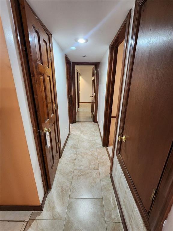 3186 Quince Tree Lane Decatur, GA 30034 - Photo 13 of 24 a view of a hallway with furniture