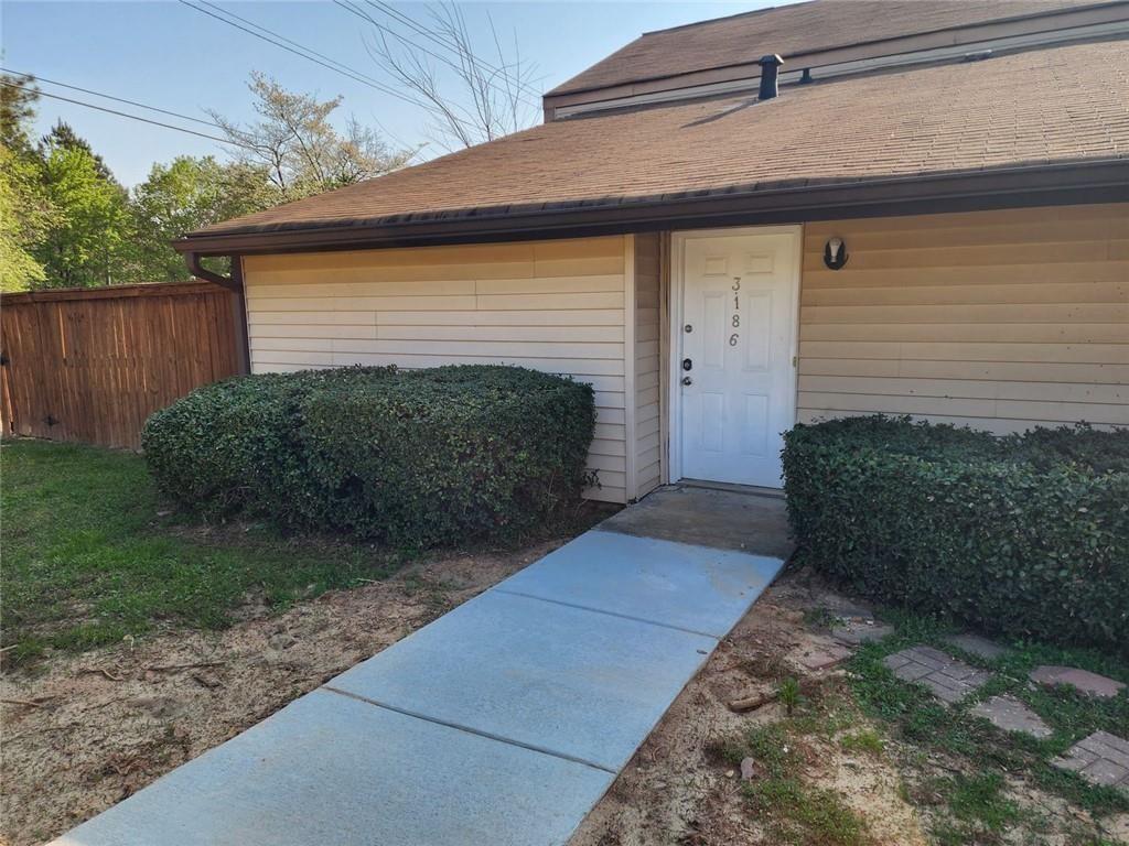 3186 Quince Tree Lane Decatur, GA 30034 - Photo 2 of 24 a view of a backyard