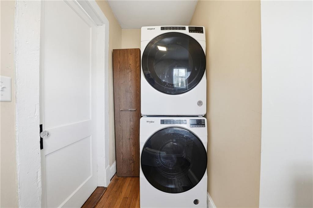 1420 Sylvan Road Southwest Atlanta, GA 30310 - Photo 9 of 51 a close up view of a washer and dryer