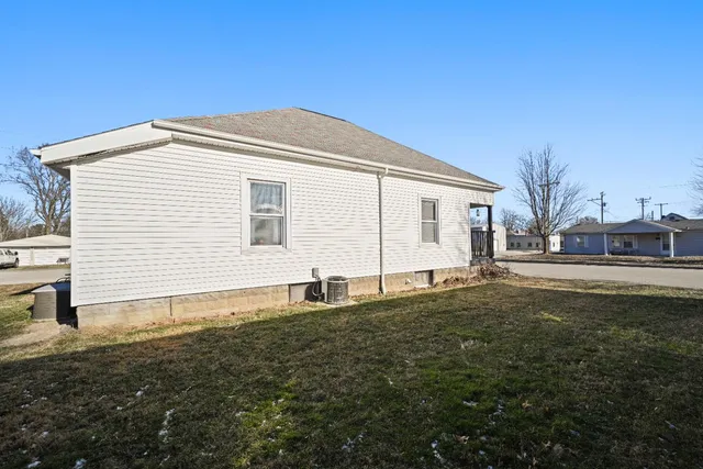$172,500 | 345 North Walnut Street, Osgood, IN 47037