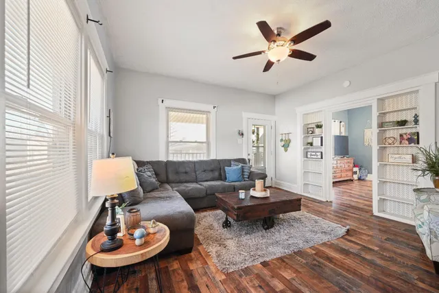 $172,500 | 345 North Walnut Street, Osgood, IN 47037