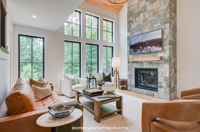 $1,950,000 | 7 Black Diamond Road, Unit 2, Conway, NH 03860