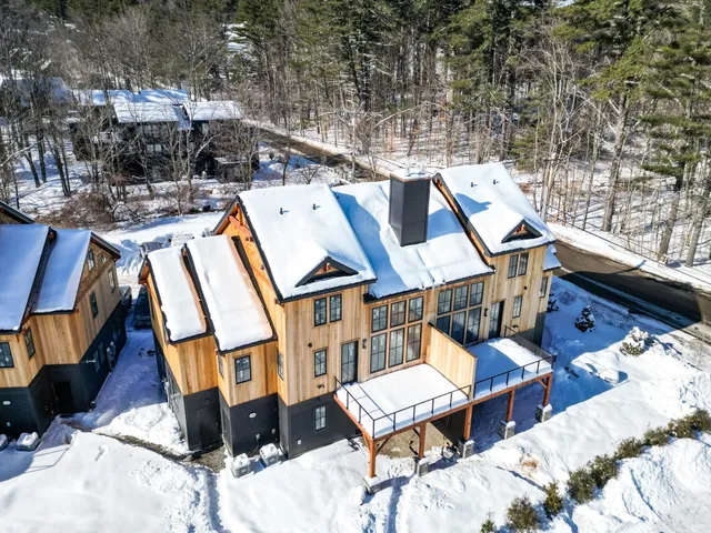 $1,950,000 | 7 Black Diamond Road, Conway, NH 03860