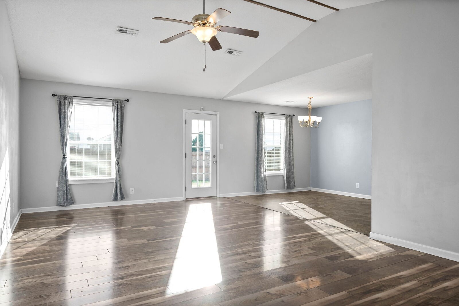 935 Hugh Hunter Road Oak Grove, KY 42262 - Photo 5 of 26