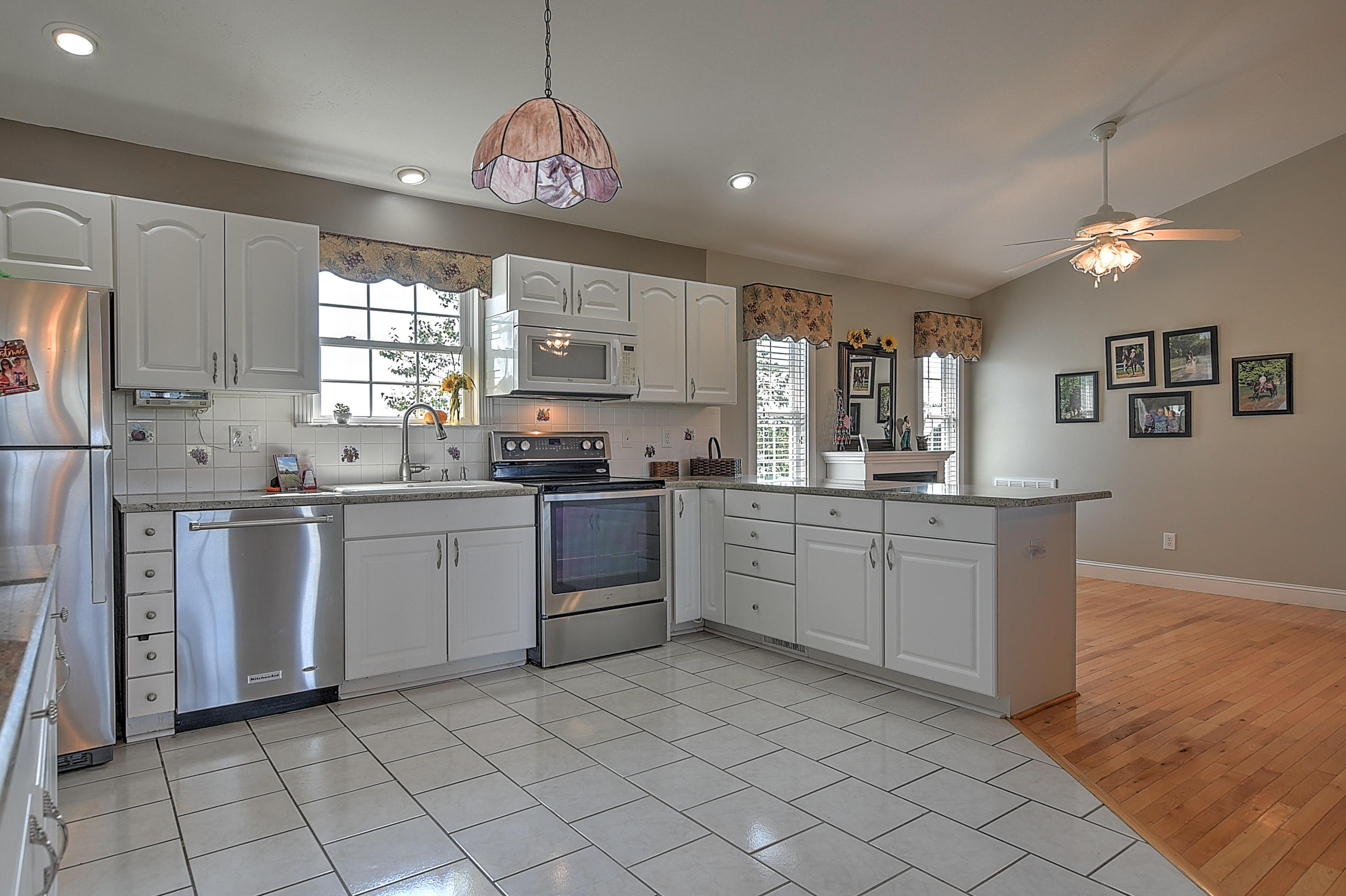 365 River Road Greeneville, TN 37743 - Photo 13 of 51 365 River Road-11