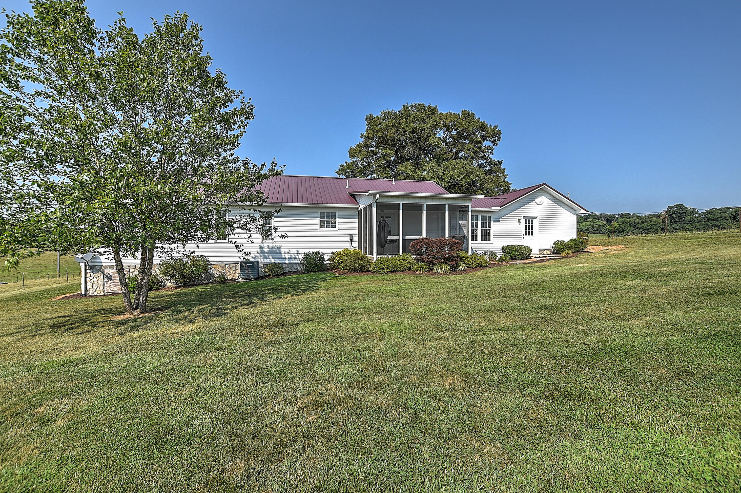 365 River Road Greeneville, TN 37743 - Photo 36 of 51 365 River Rd-34