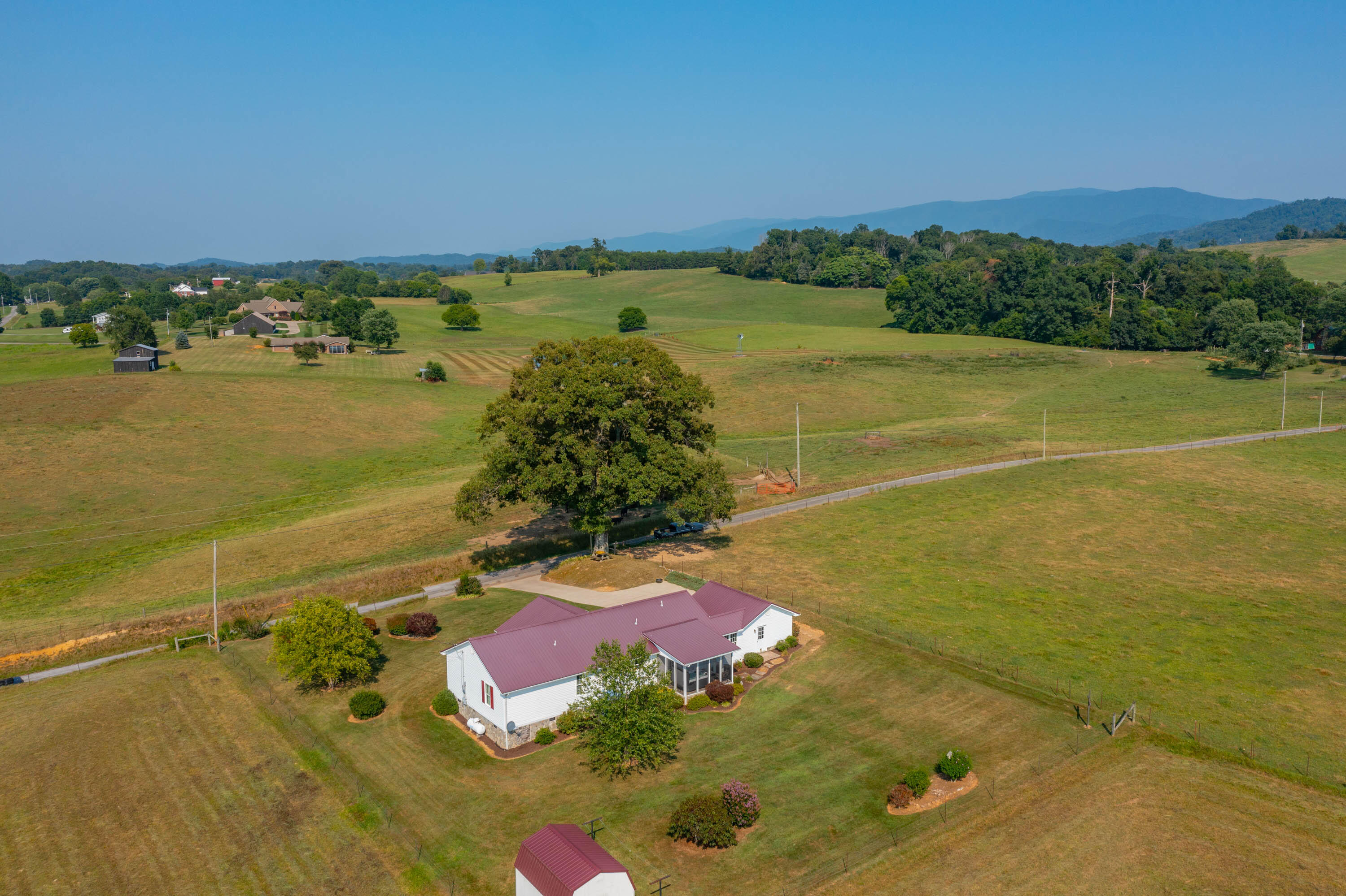 365 River Road Greeneville, TN 37743 - Photo 42 of 51 365 River Rd-6