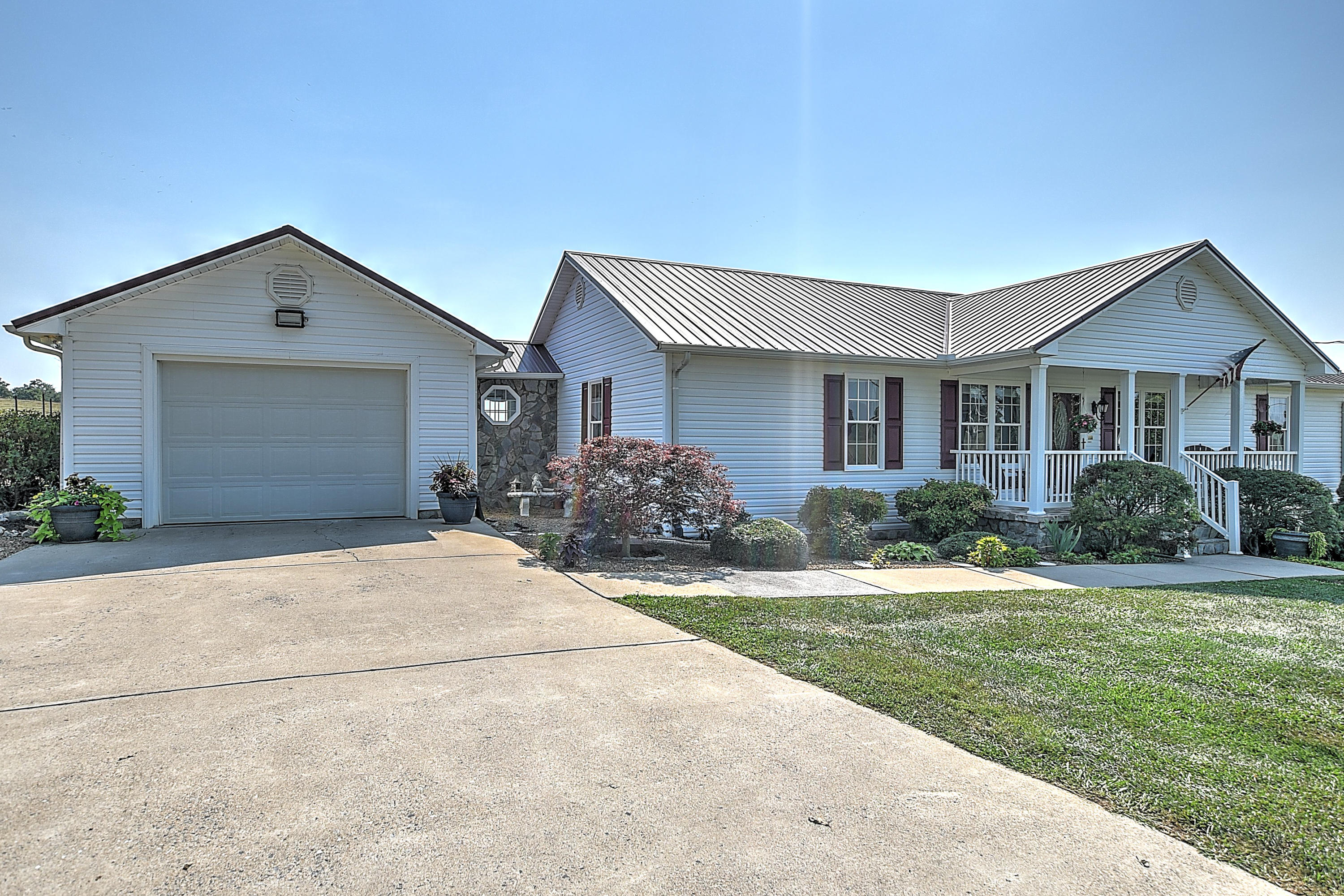 365 River Road Greeneville, TN 37743 - Photo 7 of 51 365 River Road-5