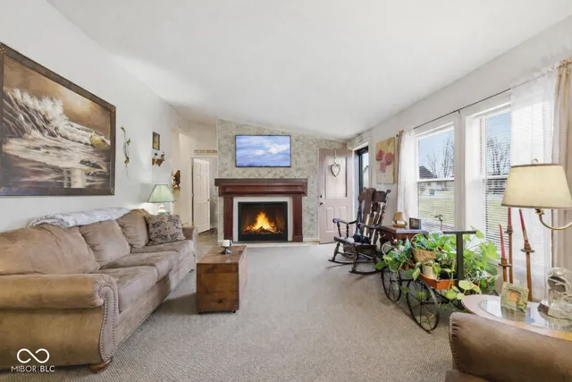 $309,990 | 52 Victory Hill Drive, Coatesville, IN 46121