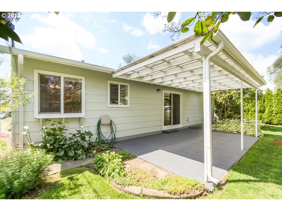 1390 Quinn Road Woodburn, OR 97071 - Photo 20 of 21 Gallery Image 20