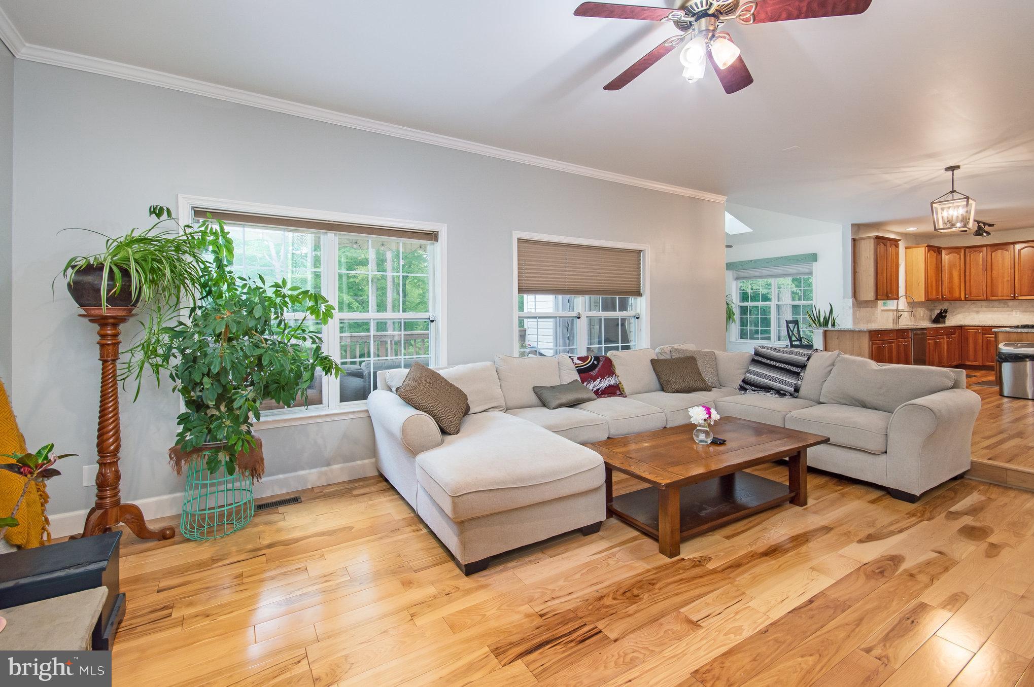 6711 Hunters Ridge Road Manassas, VA 20112 - Photo 14 of 46 Family room