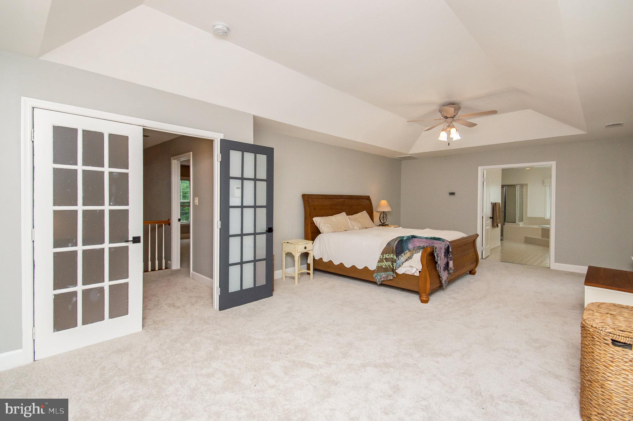 6711 Hunters Ridge Road Manassas, VA 20112 - Photo 22 of 46 Primary bedroom