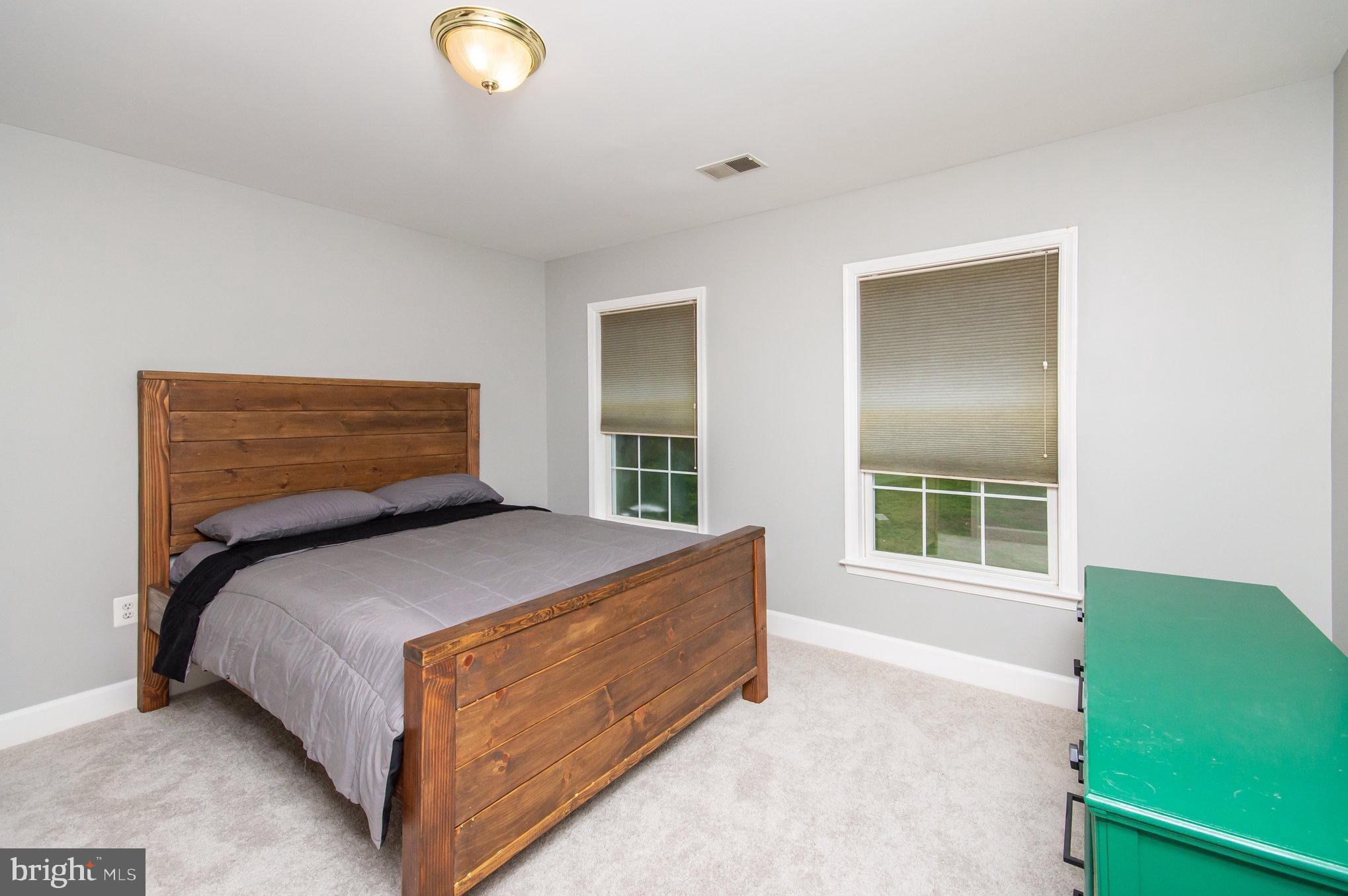 6711 Hunters Ridge Road Manassas, VA 20112 - Photo 27 of 46 Bedroom #3