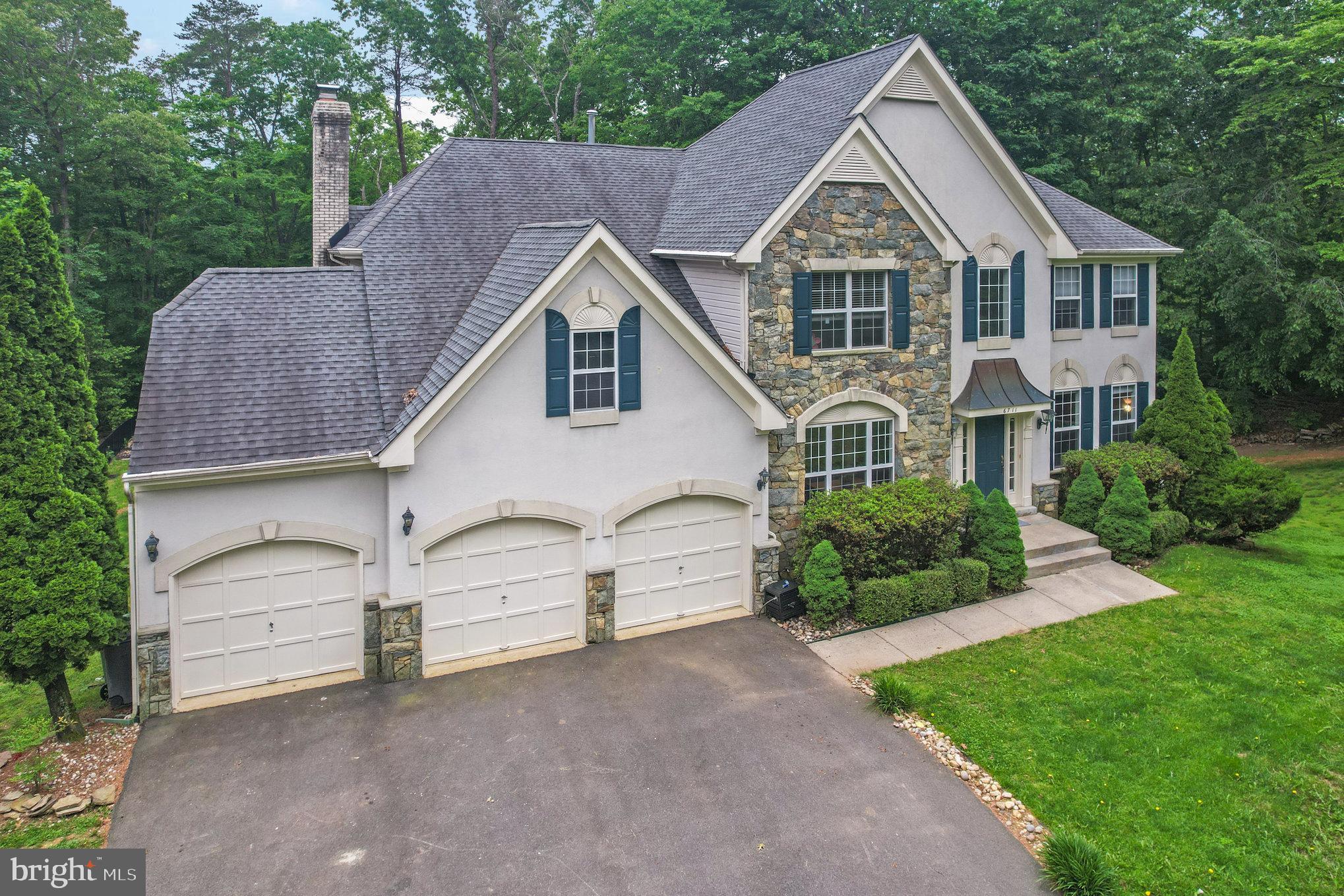 6711 Hunters Ridge Road Manassas, VA 20112 - Photo 5 of 46 Front view