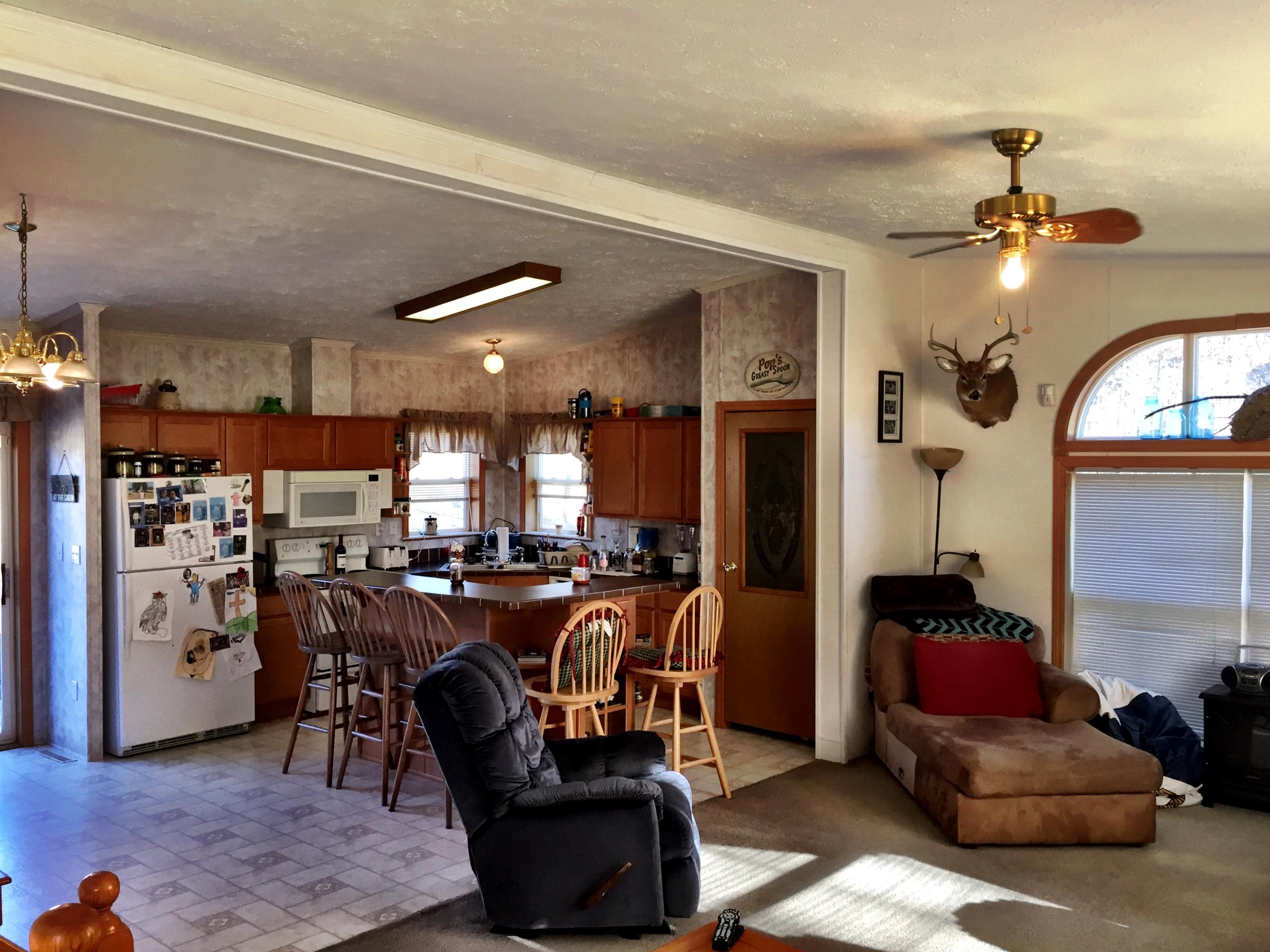 265 Harper Road Lewisburg, WV 24901 - Photo 6 of 26 Gallery Image 6